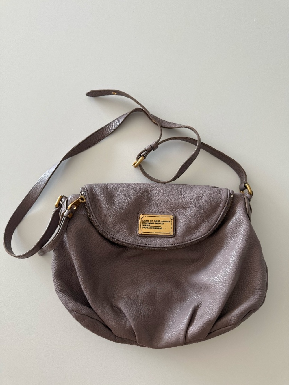 Marc by Marc Jacobs | Classic Q Natasha Crossbody | Lilac / Dusty Plum